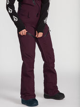 Load image into Gallery viewer, Womens Elm Gore-Tex Bib Overall - Black
