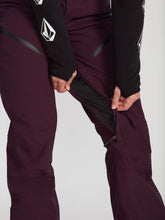 Load image into Gallery viewer, Womens Elm Gore-Tex Bib Overall - Black
